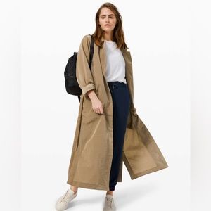 Lululemon Always Effortless Trench Coat in Frontier Tan Beige size 4